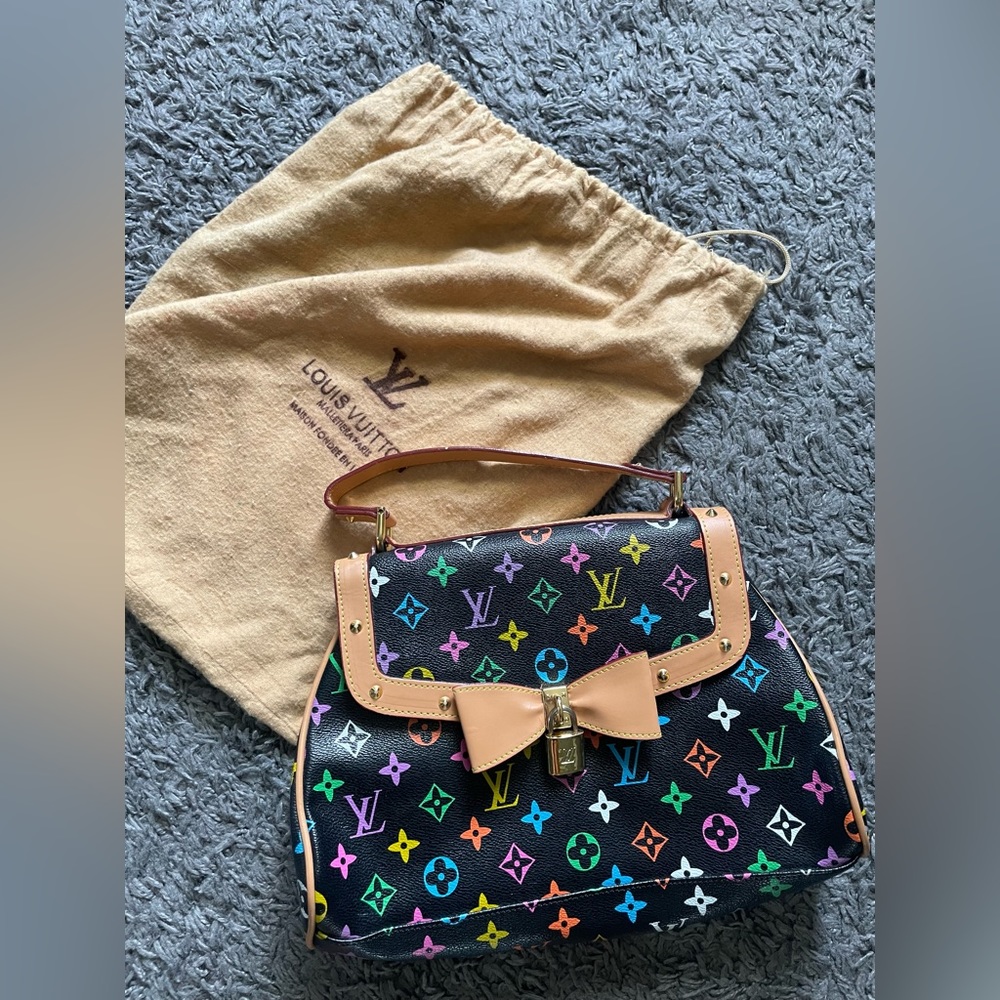 Black Louis Vuitton Purse(older)